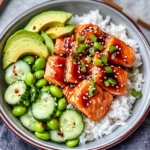 Honey Sriracha Salmon Bowls: A Sweet and Spicy Delight